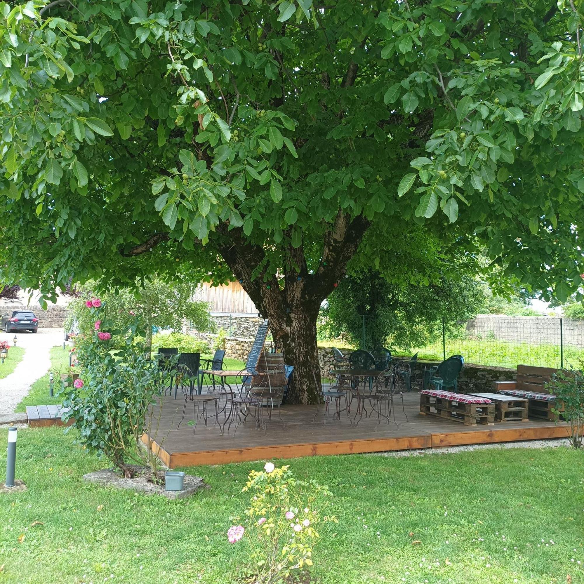 Maison D'Eusebia Château-Chalon 外观 照片