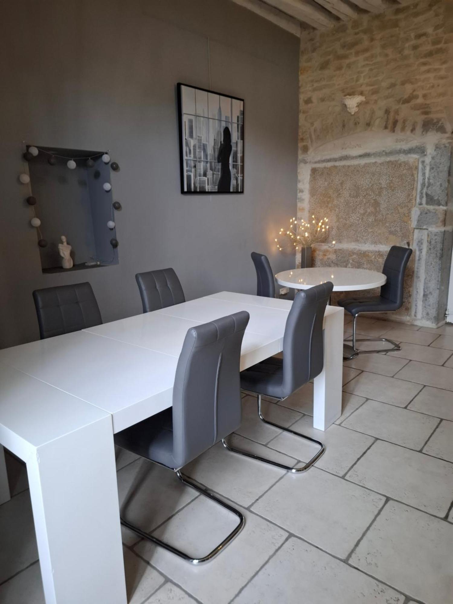 Maison D'Eusebia Château-Chalon 外观 照片